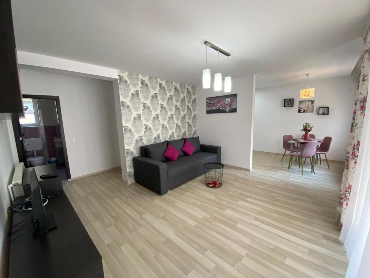 Apartament Ella T8 Năvodari Eksteriør bilde